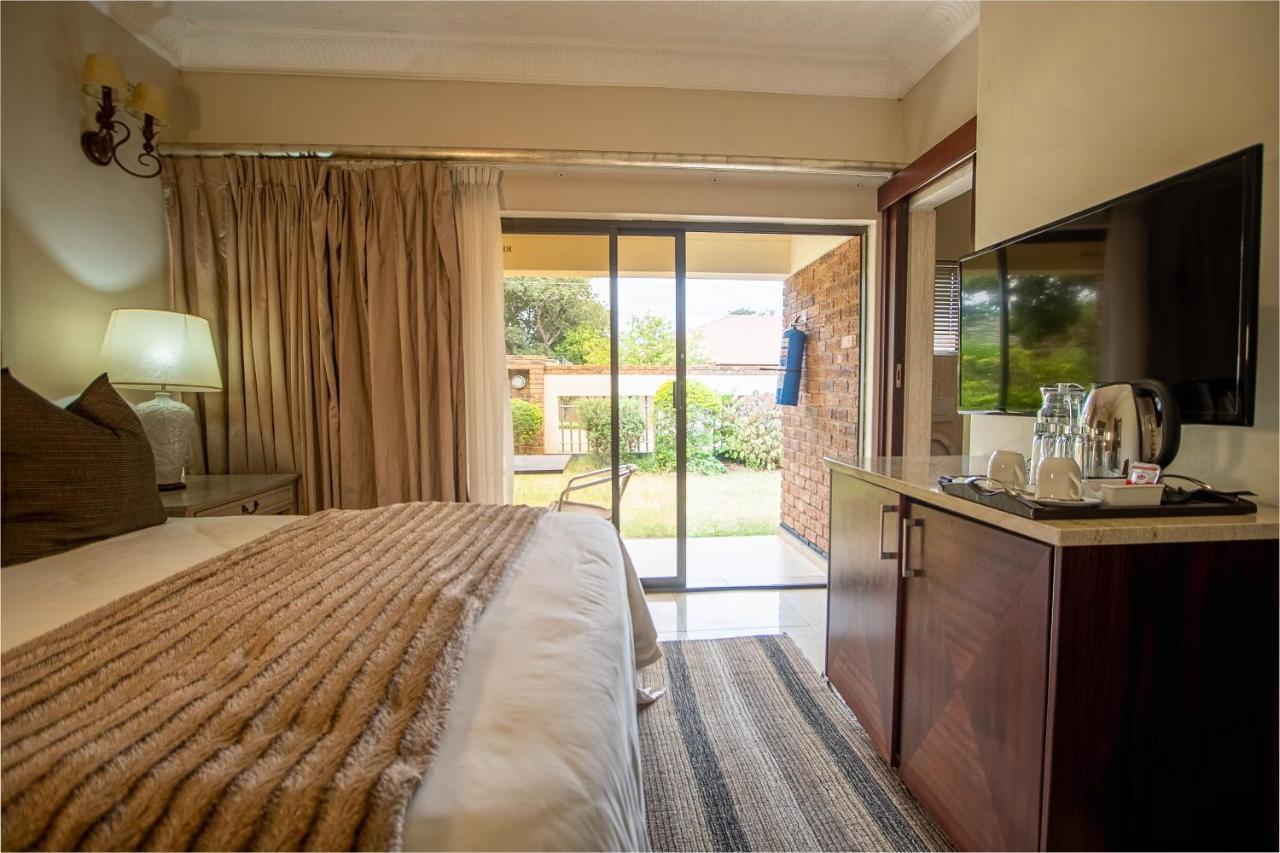 The Victoria Falls Deluxe Suites Buitenkant foto