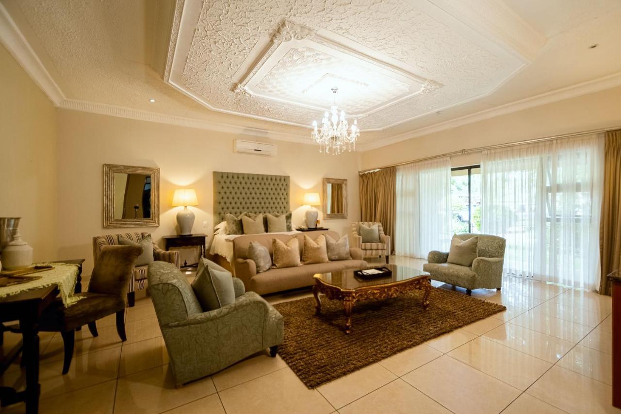 The Victoria Falls Deluxe Suites Buitenkant foto