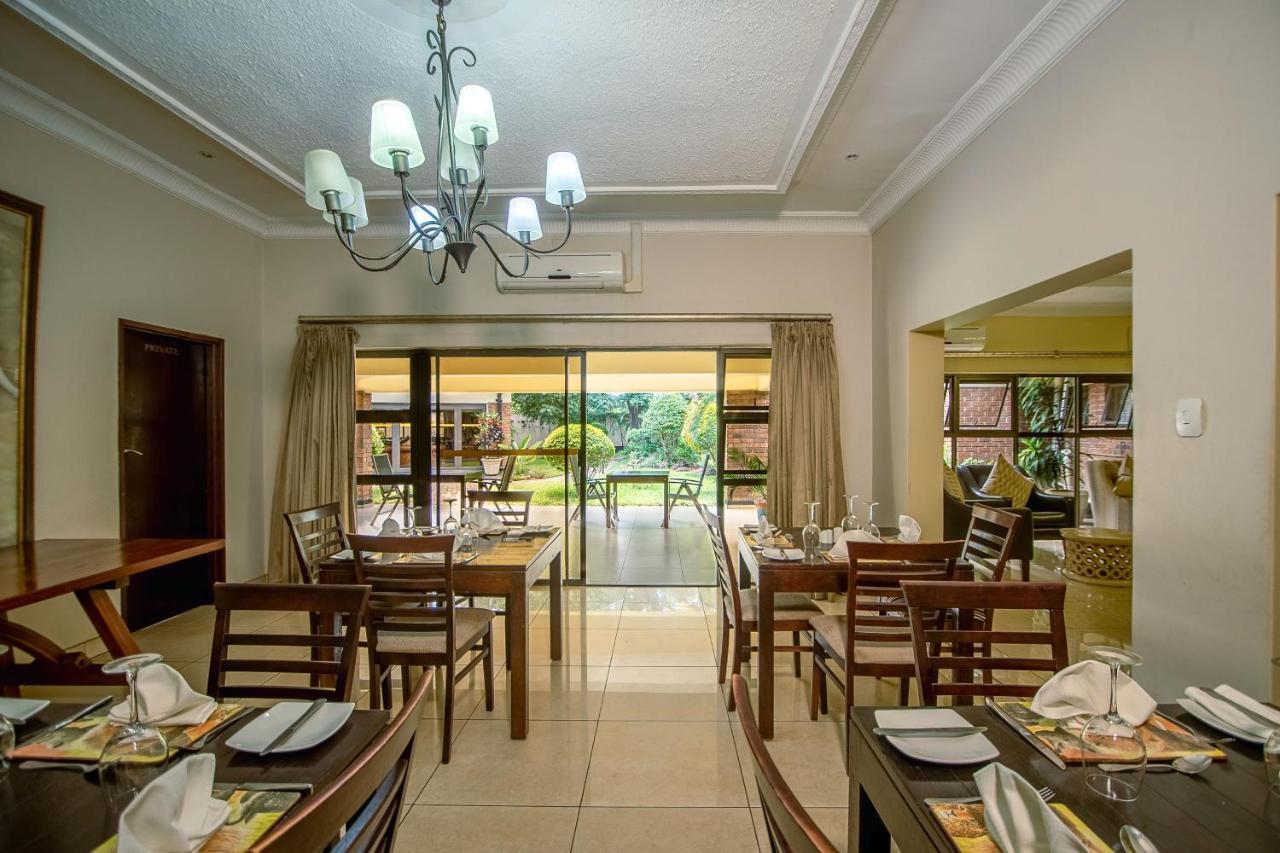 The Victoria Falls Deluxe Suites Buitenkant foto